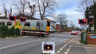 Birkdale Crescent Road Level Crossing Merseyside [upl. by Areik]