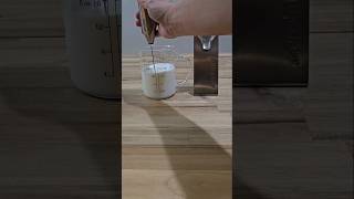 Aerolatte Handheld Milk Frother [upl. by Estey]